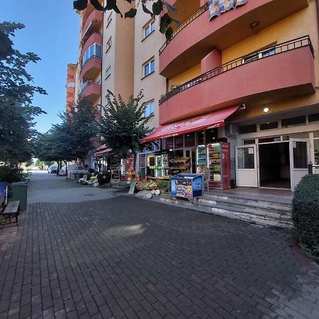 My Home In Prishtina - Spacious & Cozy 2Br Apartment With Balcony Pristina Exterior foto