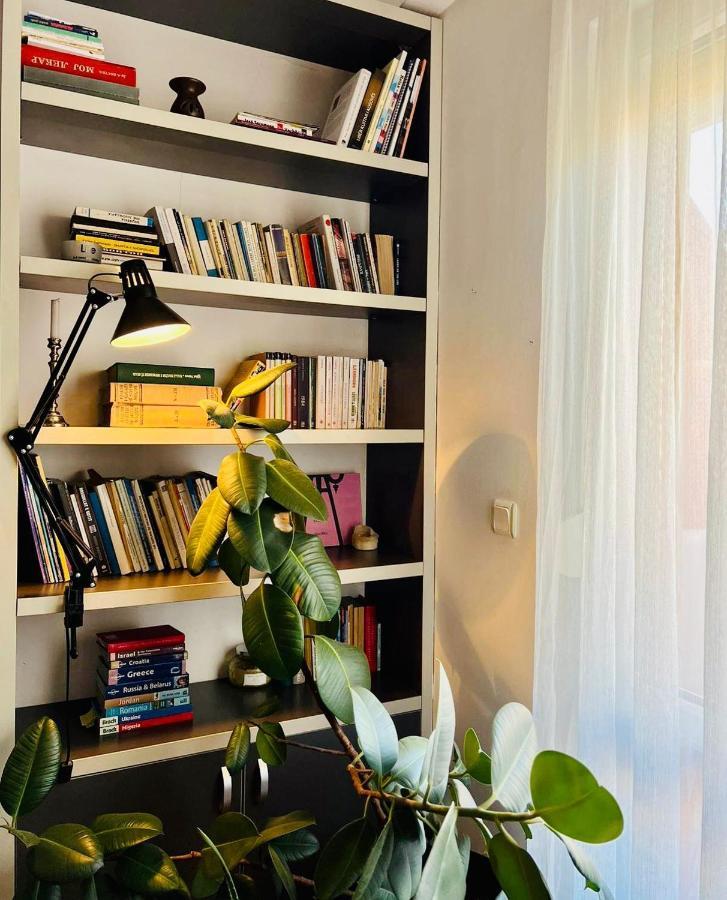 My Home In Prishtina - Spacious & Cozy 2Br Apartment With Balcony Pristina Exterior foto