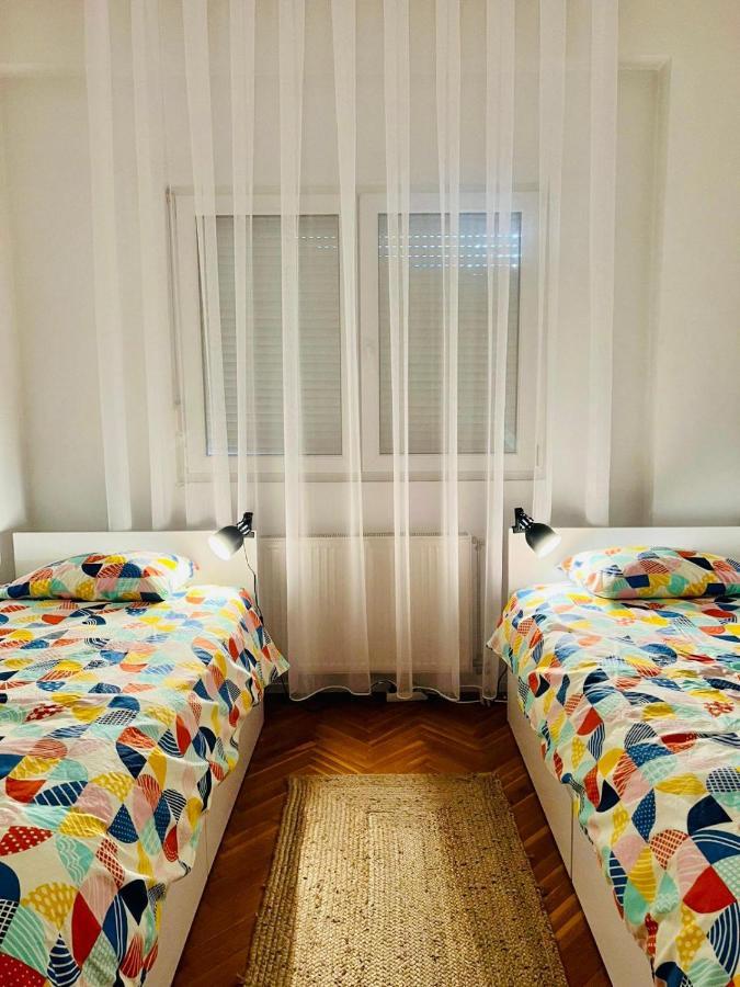 My Home In Prishtina - Spacious & Cozy 2Br Apartment With Balcony Pristina Exterior foto