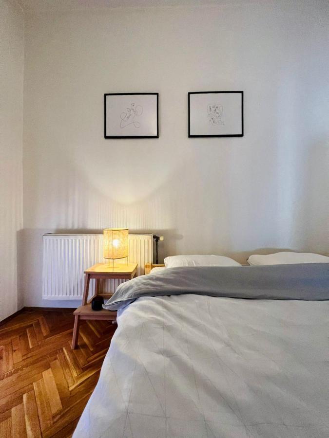 My Home In Prishtina - Spacious & Cozy 2Br Apartment With Balcony Pristina Exterior foto