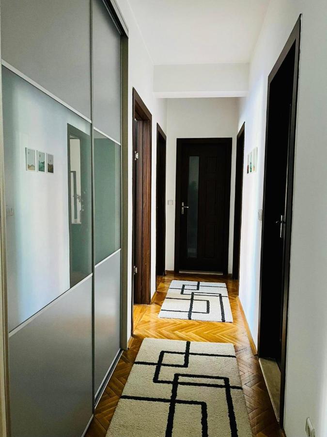 My Home In Prishtina - Spacious & Cozy 2Br Apartment With Balcony Pristina Exterior foto